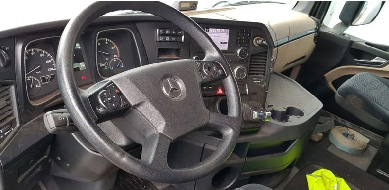 Mercedes-Benz Actros 1842 MLS - Tegljač: slika 3 Mercedes-Benz Actros 1842 MLS - Tegljač: slika 3