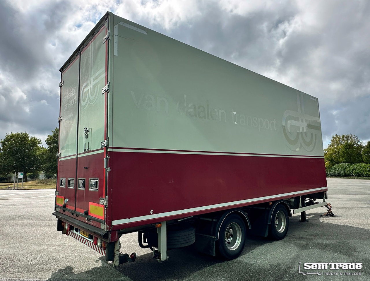 Burg 2 Axle VAN Beurden Isolated BOX TRS Cooling Good Condition Holland-Trailer - Prikolica hladnjače: slika 4 Burg 2 Axle VAN Beurden Isolated BOX TRS Cooling Good Condition Holland-Trailer - Prikolica hladnjače: slika 4