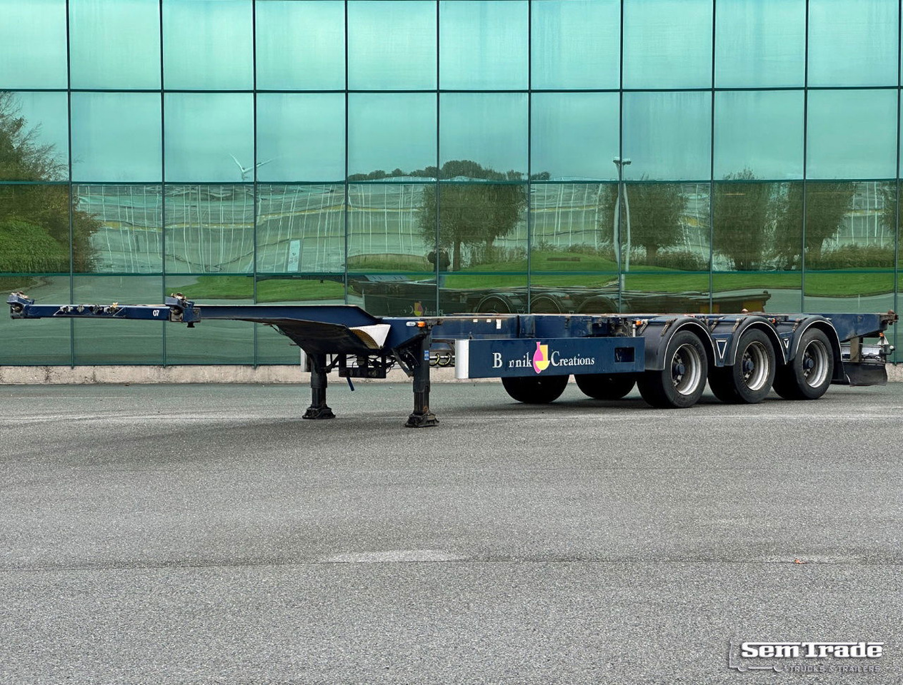 Burg BPO 15-27 Ccxhx BPW Axles Disc Brakes 40 FT. Chassis Lift Axle - Poluprikolica za prevoz kontejnera/ Poluprikolica sa promenjivim sandukom: slika 1 Burg BPO 15-27 Ccxhx BPW Axles Disc Brakes 40 FT. Chassis Lift Axle - Poluprikolica za prevoz kontejnera/ Poluprikolica sa promenjivim sandukom: slika 1