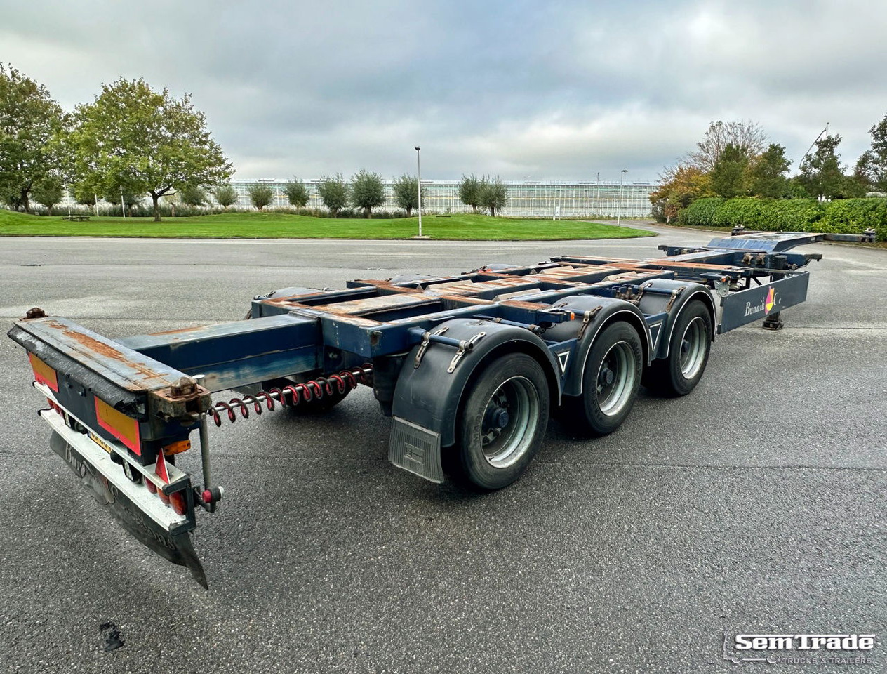 Burg BPO 15-27 Ccxhx BPW Axles Disc Brakes 40 FT. Chassis Lift Axle - Poluprikolica za prevoz kontejnera/ Poluprikolica sa promenjivim sandukom: slika 5 Burg BPO 15-27 Ccxhx BPW Axles Disc Brakes 40 FT. Chassis Lift Axle - Poluprikolica za prevoz kontejnera/ Poluprikolica sa promenjivim sandukom: slika 5