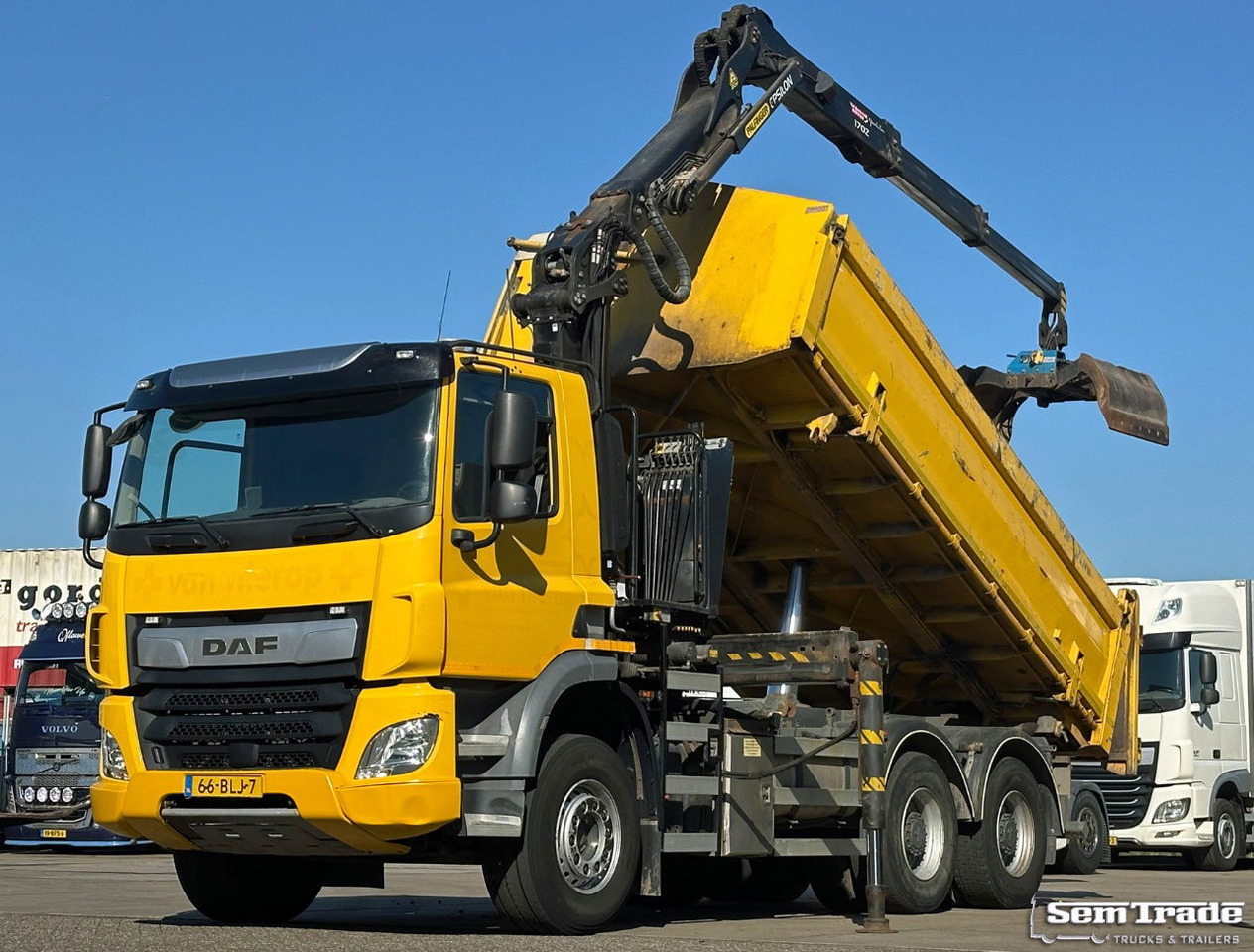 DAF CF 410 FAT 6X4 188.000 KM Palfinger 17 TON/Meter Kraan 2 Zijdige Ruizeveld K - Kamion sa dizalicom: slika 1 DAF CF 410 FAT 6X4 188.000 KM Palfinger 17 TON/Meter Kraan 2 Zijdige Ruizeveld K - Kamion sa dizalicom: slika 1
