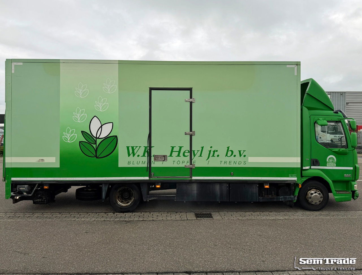 DAF LF 45 220 Euro 5 Theo Mulder Isolated BOX + Heater 585.000 KM NL-Truck Engine IN BAD Condition - Kamion sa zatvorenim sandukom: slika 5 DAF LF 45 220 Euro 5 Theo Mulder Isolated BOX + Heater 585.000 KM NL-Truck Engine IN BAD Condition - Kamion sa zatvorenim sandukom: slika 5