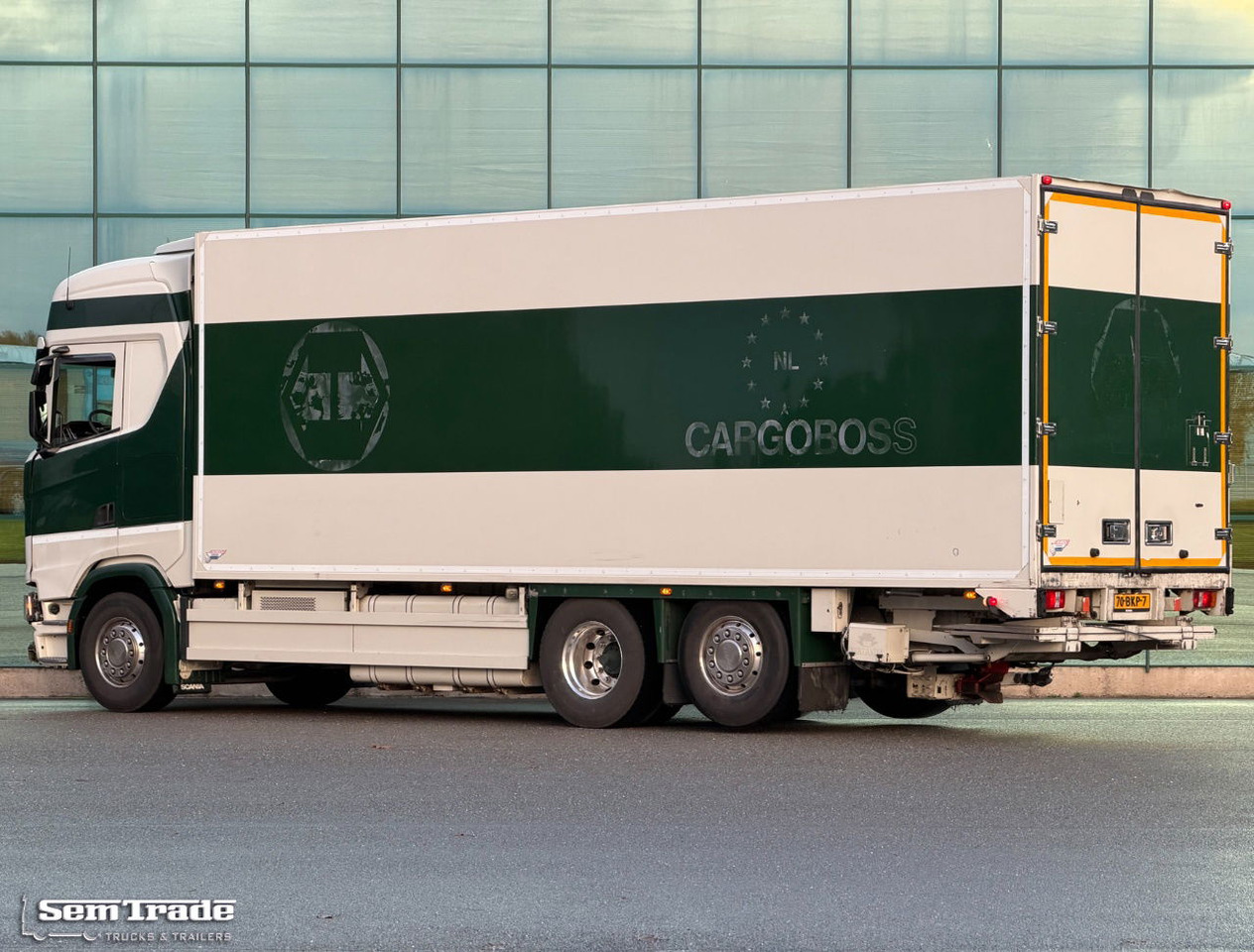 Scania S450 Full AIR Retarder VAN Beurden Isolated BOX Hydrarolls TRS Cooling NL-Truck - Hladnjača: slika 3 Scania S450 Full AIR Retarder VAN Beurden Isolated BOX Hydrarolls TRS Cooling NL-Truck - Hladnjača: slika 3