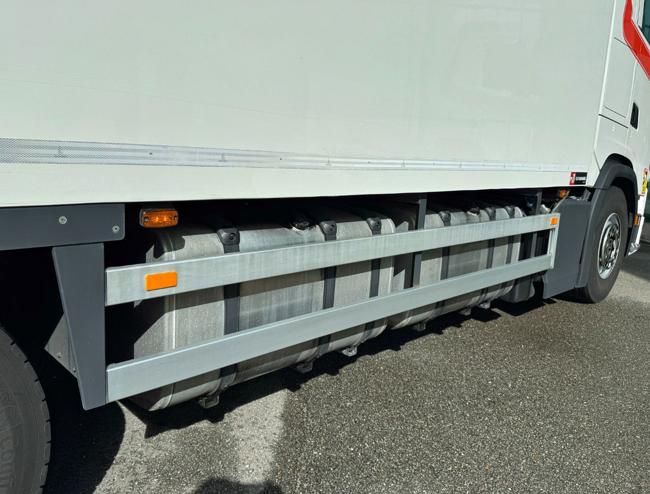 Hladnjača Scania S500 6X2 Retarder 50 CC Combi 2x Taillift TOP Condition Holland Truck: slika 16 Hladnjača Scania S500 6X2 Retarder 50 CC Combi 2x Taillift TOP Condition Holland Truck: slika 16