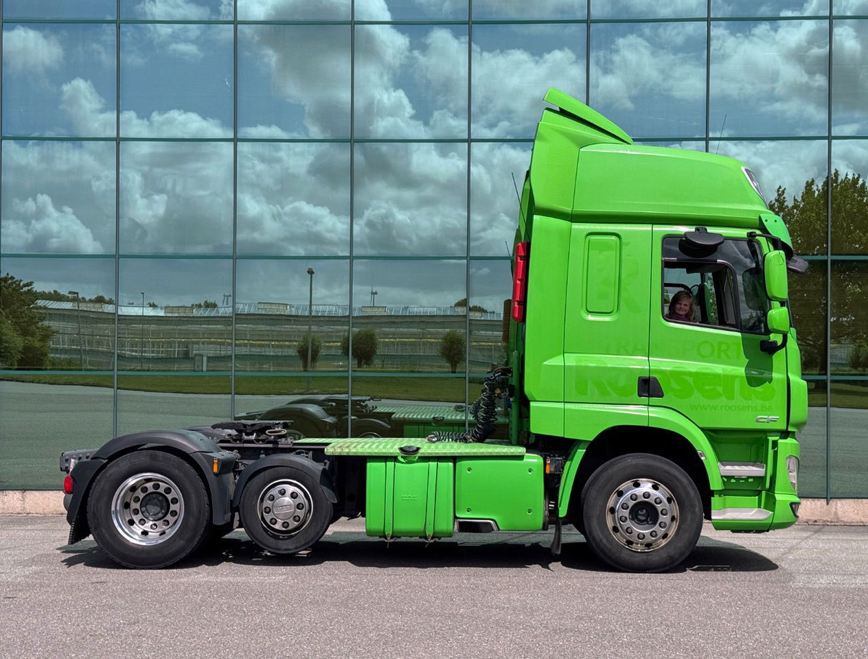 DAF CF 450 FTP Space CAB Only 447.500 KM 2x Tanks TOP Condition Belgium Truck - Tegljač: slika 5 DAF CF 450 FTP Space CAB Only 447.500 KM 2x Tanks TOP Condition Belgium Truck - Tegljač: slika 5