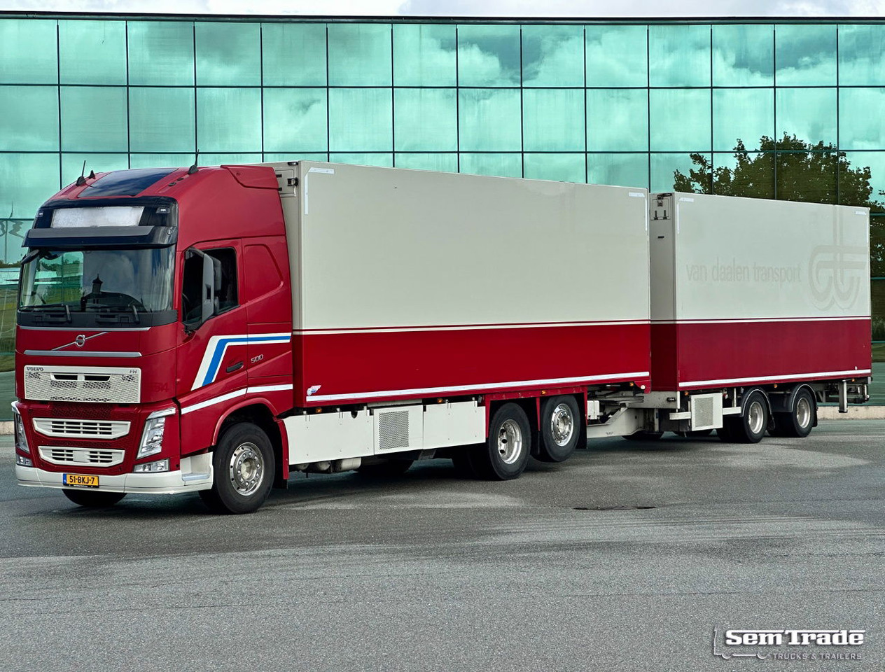 Volvo FH 500 I-Park Cool VAN Beurden Isolated Boxes Tail Lift TRS CoolING TOP Condition Holland-Combi - Hladnjača: slika 1 Volvo FH 500 I-Park Cool VAN Beurden Isolated Boxes Tail Lift TRS CoolING TOP Condition Holland-Combi - Hladnjača: slika 1
