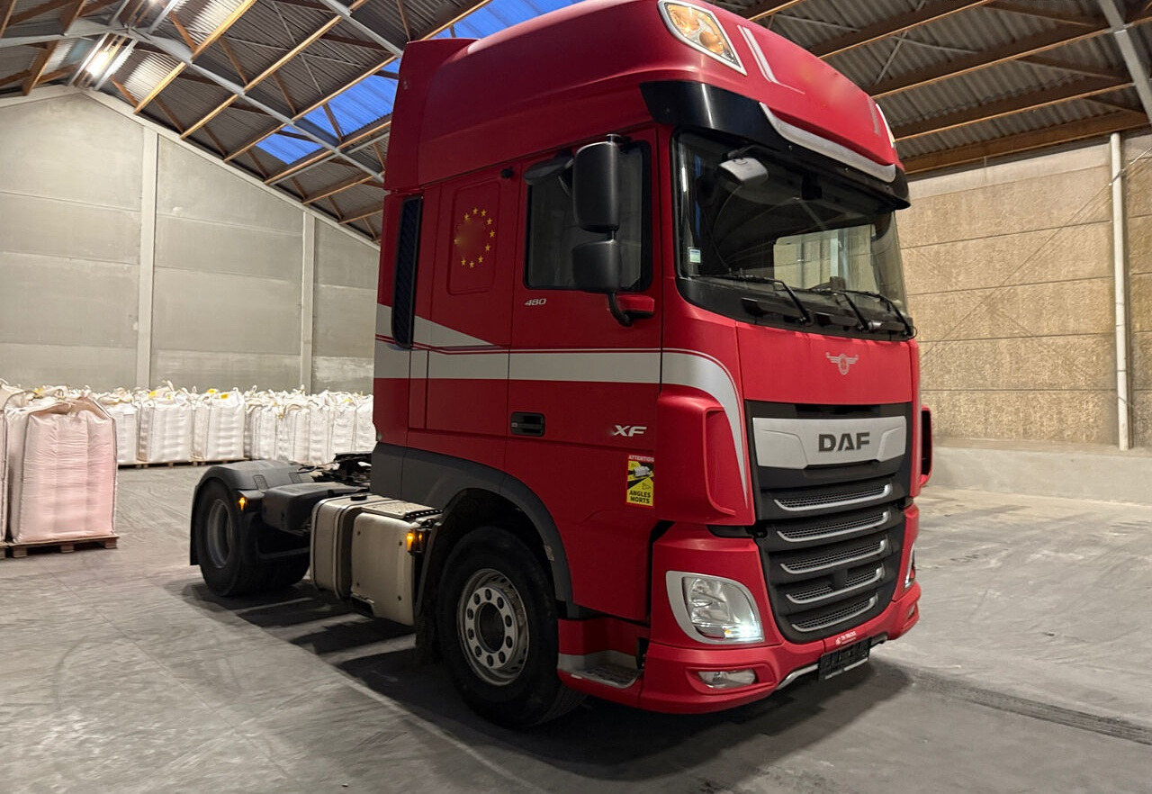 DAF DAF XF 480 SSC - Tegljač: slika 2 DAF DAF XF 480 SSC - Tegljač: slika 2