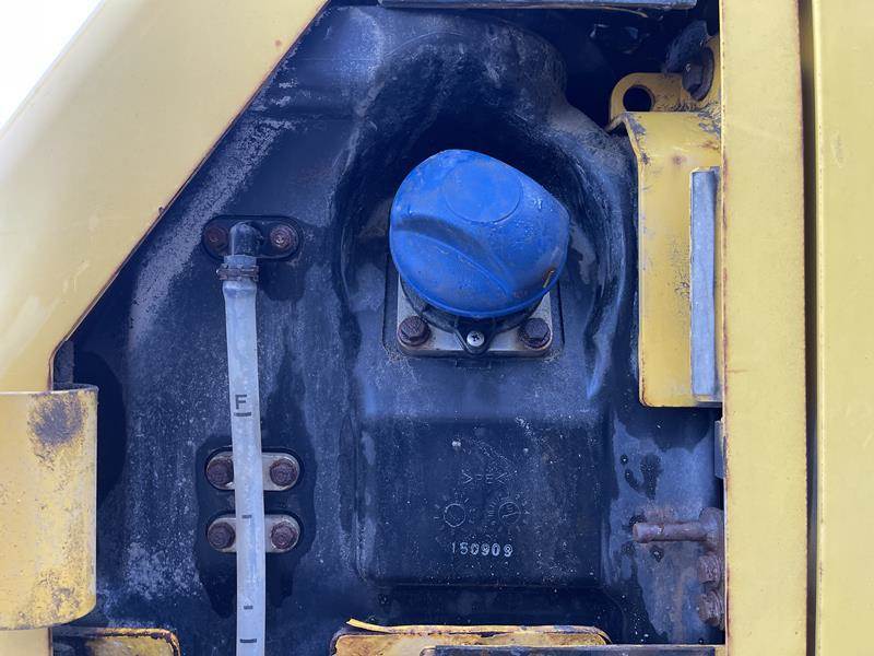 Komatsu D 65 PX - 18 - Buldožer: slika 3 Komatsu D 65 PX - 18 - Buldožer: slika 3