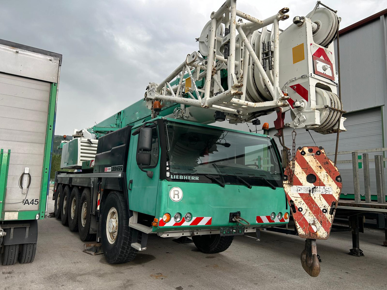 LIEBHERR LTM 1100-5.2 - Autodizalica: slika 1 LIEBHERR LTM 1100-5.2 - Autodizalica: slika 1