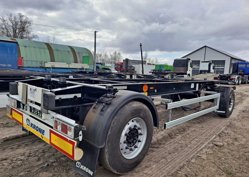 Krone Przyczepa Krone BDF 2017 rok - Prikolica za prevoz kontejnera/ Prikolica sa promenjivim sandukom: slika 2 Krone Przyczepa Krone BDF 2017 rok - Prikolica za prevoz kontejnera/ Prikolica sa promenjivim sandukom: slika 2