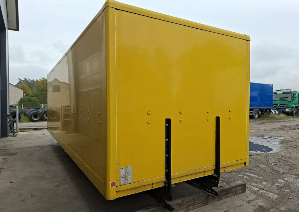 MAN TGL kontener zdemontowany - Kamion sa zatvorenim sandukom: slika 4 MAN TGL kontener zdemontowany - Kamion sa zatvorenim sandukom: slika 4