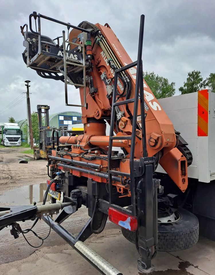 MAN TGS 26.400 Budowlanka Euro 6 - Kamion sa tovarnim sandukom, Kamion sa dizalicom: slika 3 MAN TGS 26.400 Budowlanka Euro 6 - Kamion sa tovarnim sandukom, Kamion sa dizalicom: slika 3