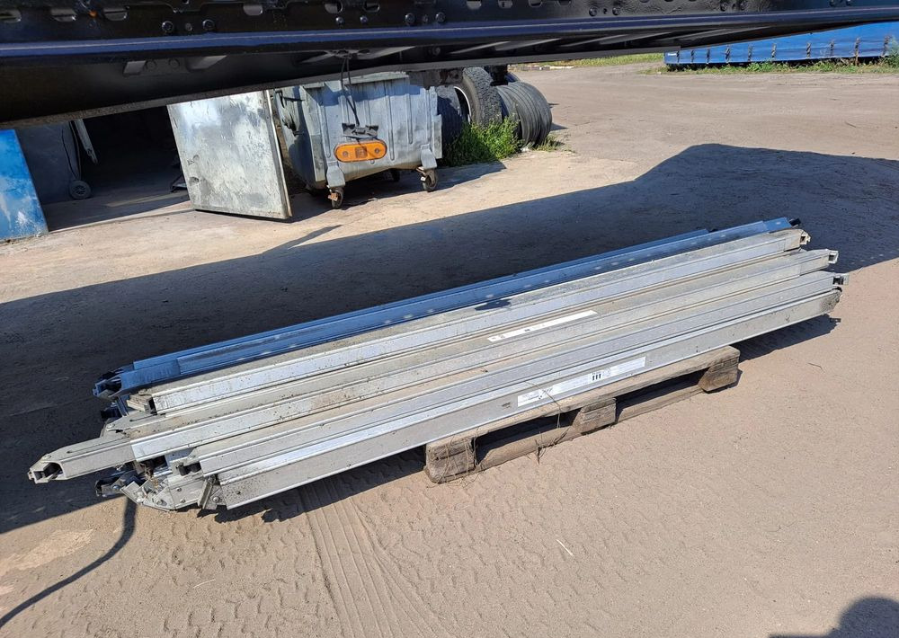 Schmitz Cargobull Belki Doppelstock do naczepy Krone i innych - wyposażenie naczepy - Karoserija i eksterijer za Prikolica: slika 1 Schmitz Cargobull Belki Doppelstock do naczepy Krone i innych - wyposażenie naczepy - Karoserija i eksterijer za Prikolica: slika 1