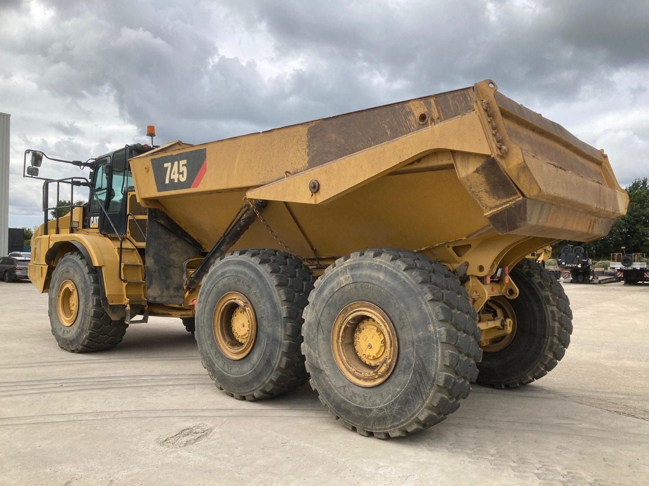 CATERPILLAR 745 - Zglobni kiper: slika 3 CATERPILLAR 745 - Zglobni kiper: slika 3