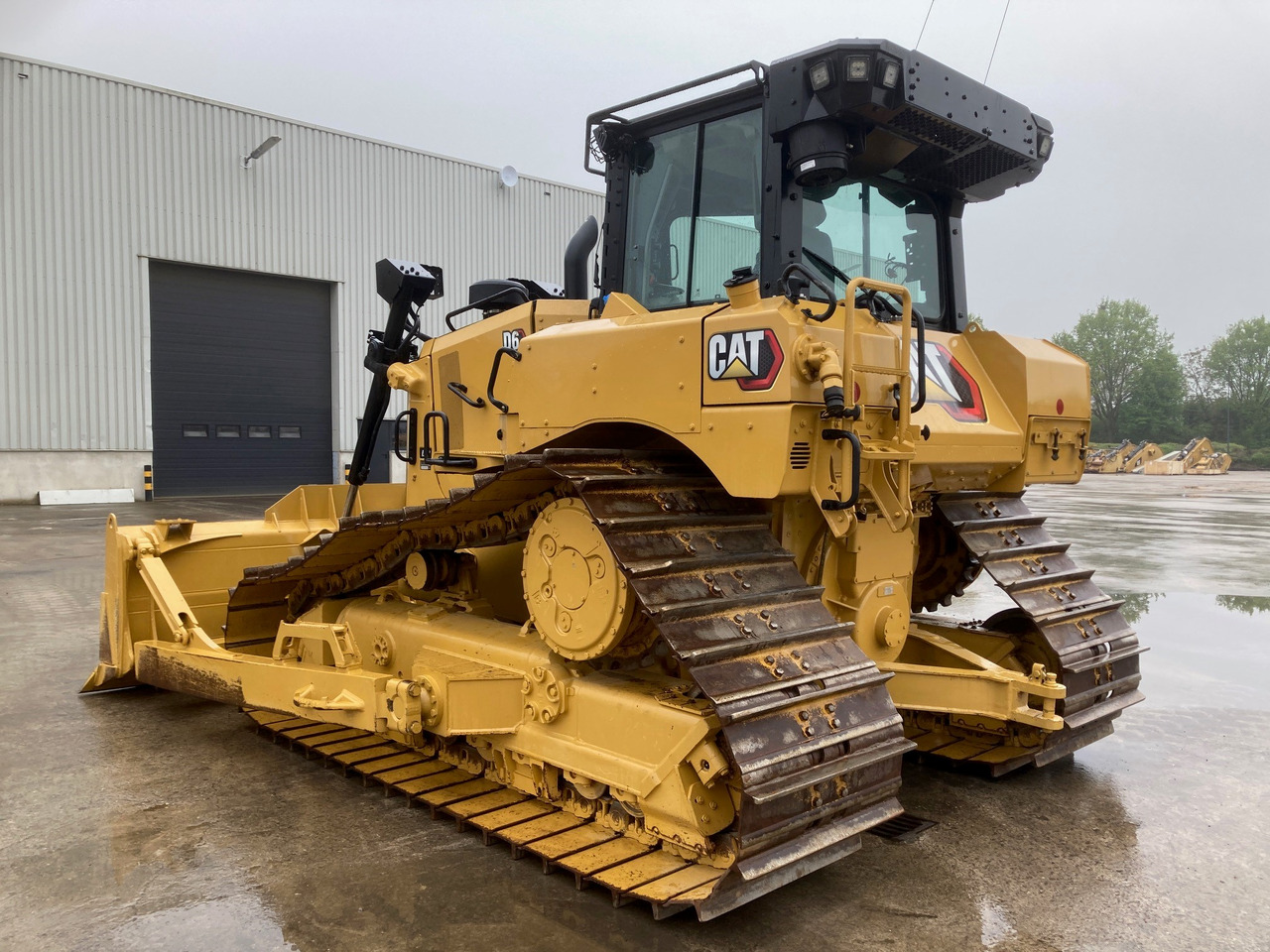 CATERPILLAR D6 LGP - Buldožer: slika 2 CATERPILLAR D6 LGP - Buldožer: slika 2