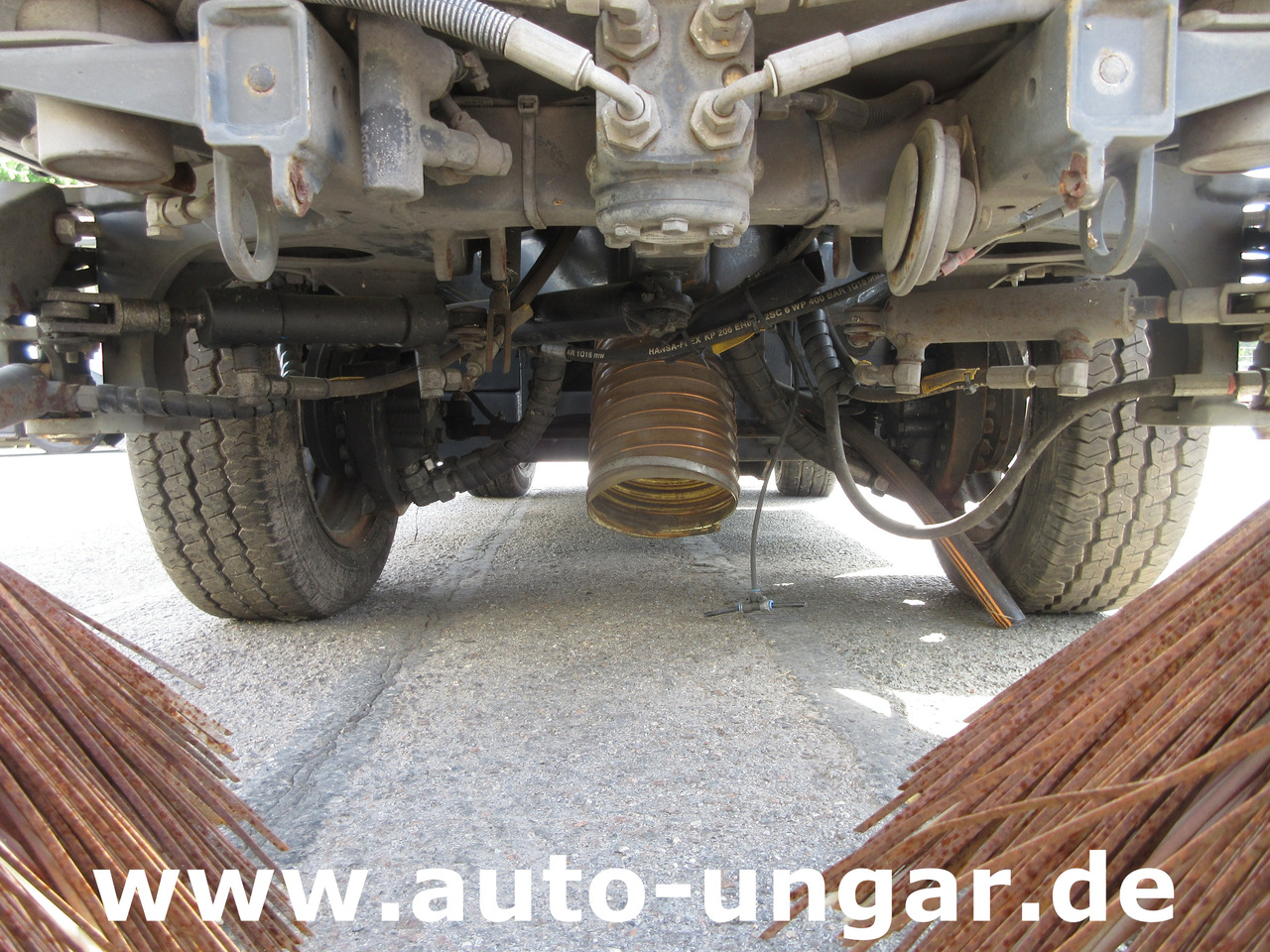 BUCHER CityCat CC1000 ERSATZTEILTRÄGER Kehrmaschine SPAREPARTS - Autočistilica: slika 4 BUCHER CityCat CC1000 ERSATZTEILTRÄGER Kehrmaschine SPAREPARTS - Autočistilica: slika 4