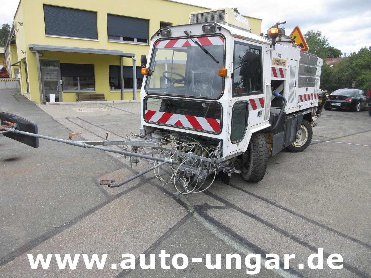 Euroliners Trassar Bagheera Markiermaschine Roadmarking Straßenmarkierung - Mašina za asfalt: slika 2 Euroliners Trassar Bagheera Markiermaschine Roadmarking Straßenmarkierung - Mašina za asfalt: slika 2