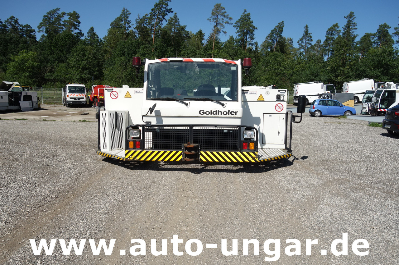 GOLDHOFER AST-1 A500 Baujahr 1999 Push-Back towbarless Pushback Liebherr used GSE - Aerodromski traktor: slika 2 GOLDHOFER AST-1 A500 Baujahr 1999 Push-Back towbarless Pushback Liebherr used GSE - Aerodromski traktor: slika 2