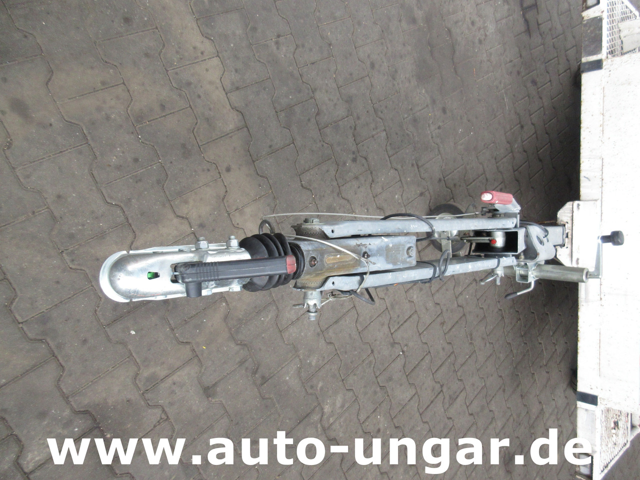 Graco Zebra 5 Airless Traceuse Markiermaschine Roadmarking Machine mit Trailer Hofmann - Mašina za asfalt: slika 3 Graco Zebra 5 Airless Traceuse Markiermaschine Roadmarking Machine mit Trailer Hofmann - Mašina za asfalt: slika 3