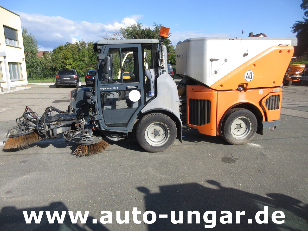 Hako CM 1600 Kehrmaschine 4x4 Baujahr 2018 3 Besen MOTORSCHADEN - Autočistilica: slika 4 Hako CM 1600 Kehrmaschine 4x4 Baujahr 2018 3 Besen MOTORSCHADEN - Autočistilica: slika 4