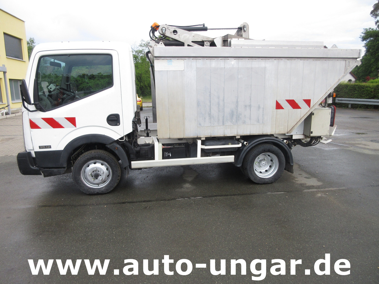 NISSAN Cabstar Faun City - Provence Benne Müllwagen Lifter Presse Kipper 3.500kg - Kamion za smeće: slika 4 NISSAN Cabstar Faun City - Provence Benne Müllwagen Lifter Presse Kipper 3.500kg - Kamion za smeće: slika 4