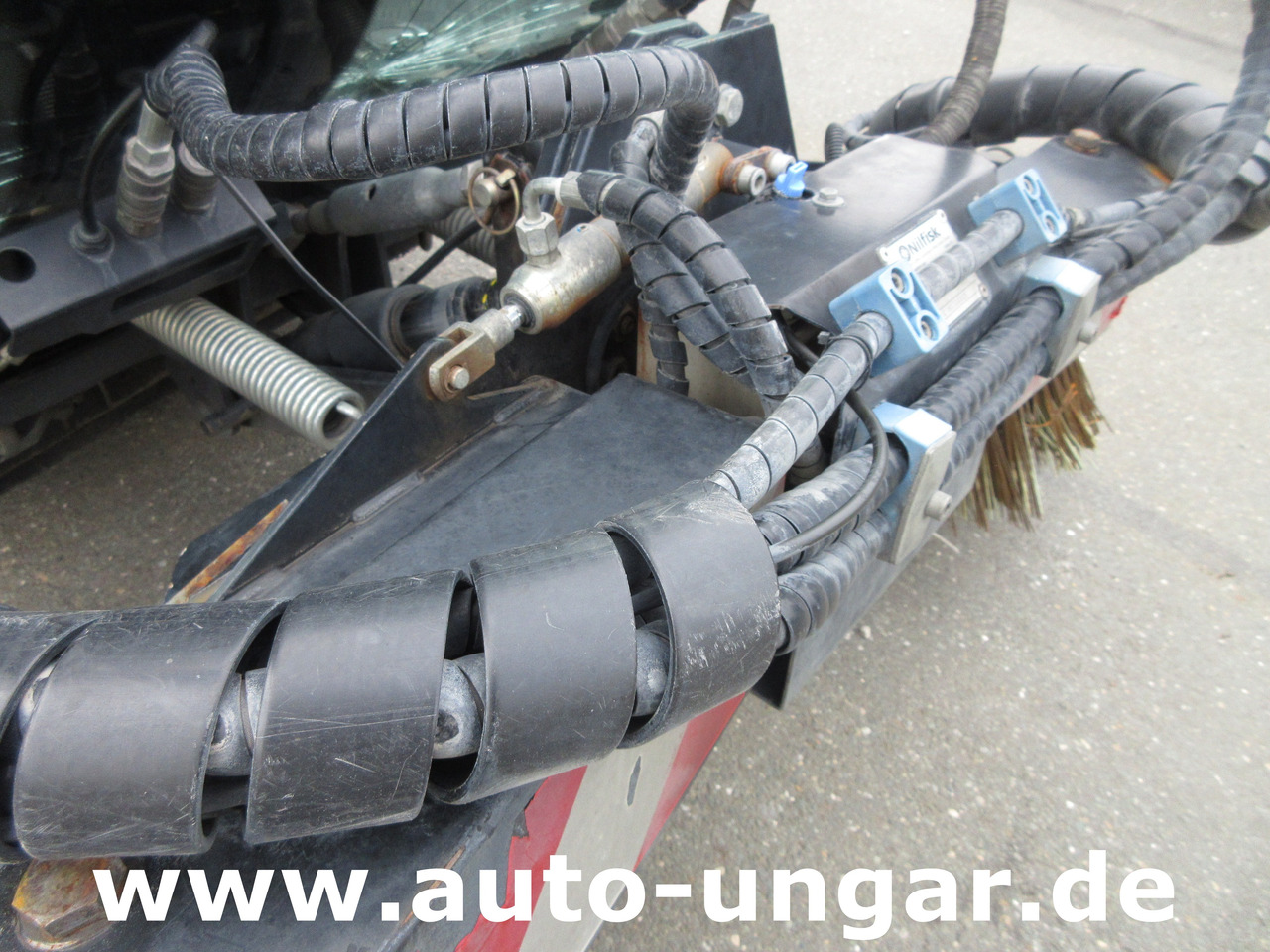 Nilfisk CR3500 CityRanger Schmidt Flexigo Multigo 4x4 Kehrmaschine Geräteträger - Autočistilica: slika 5 Nilfisk CR3500 CityRanger Schmidt Flexigo Multigo 4x4 Kehrmaschine Geräteträger - Autočistilica: slika 5