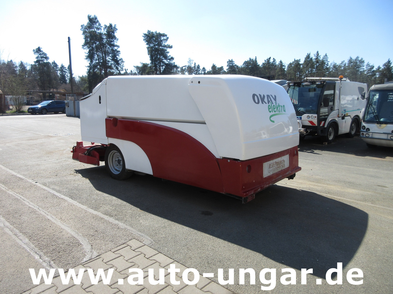 OKAY 3500 Elektra 80V IceResurfacer Elektro Eisbearbeitungsmaschine Zamboni - Električno komunalno vozilo: slika 2 OKAY 3500 Elektra 80V IceResurfacer Elektro Eisbearbeitungsmaschine Zamboni - Električno komunalno vozilo: slika 2