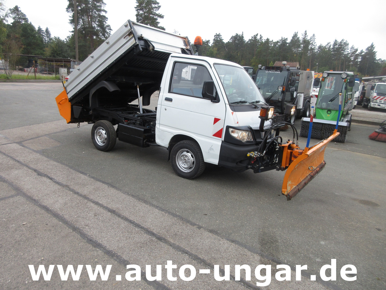 PIAGGIO Porter S90 Kipper 4x4 Winterdienst Schneepflug & Streuer - Vozilo za čišćenje snega: slika 1 PIAGGIO Porter S90 Kipper 4x4 Winterdienst Schneepflug & Streuer - Vozilo za čišćenje snega: slika 1