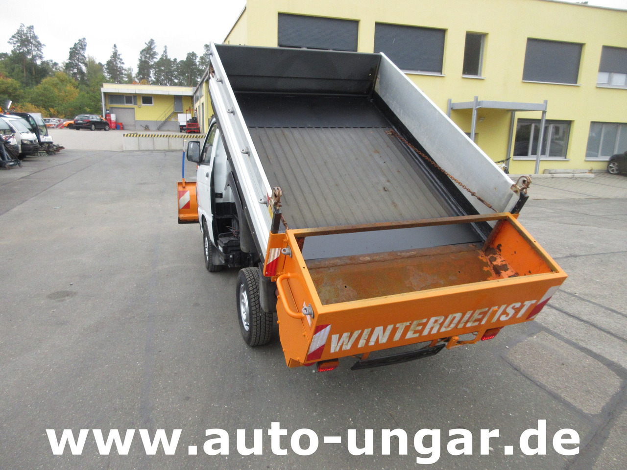 PIAGGIO Porter S90 Kipper 4x4 Winterdienst Schneepflug & Streuer - Vozilo za čišćenje snega: slika 3 PIAGGIO Porter S90 Kipper 4x4 Winterdienst Schneepflug & Streuer - Vozilo za čišćenje snega: slika 3