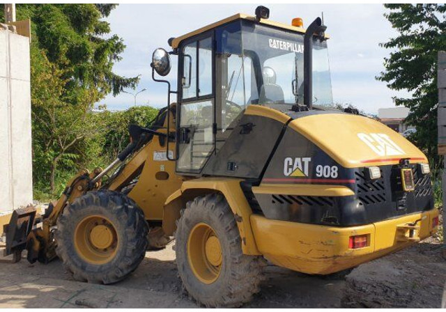Caterpillar 908 (7t - Utovarivač točkaš: slika 1 Caterpillar 908 (7t - Utovarivač točkaš: slika 1