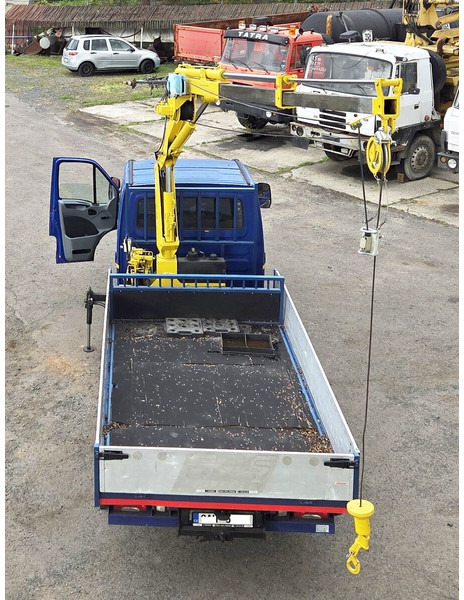 Iveco 50C18 Daily 3.D 16V +Effer - Dostavno vozilo s ravnom platformom, Dostavno vozilo sa duplom kabinom: slika 3 Iveco 50C18 Daily 3.D 16V +Effer - Dostavno vozilo s ravnom platformom, Dostavno vozilo sa duplom kabinom: slika 3