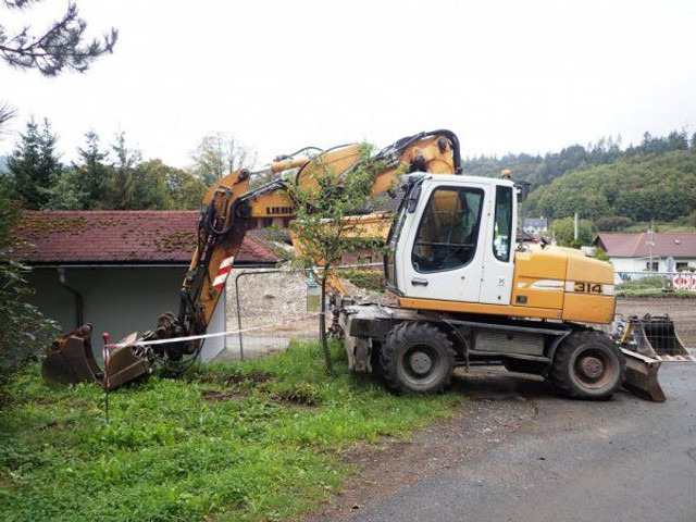 Liebherr A 314 - Bager točkaš: slika 2 Liebherr A 314 - Bager točkaš: slika 2