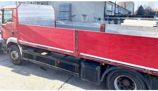 Kamion sa tovarnim sandukom, Kamion sa dizalicom MAN 6m TGM 18.340 +Palfinger 12001 radio: slika 9 Kamion sa tovarnim sandukom, Kamion sa dizalicom MAN 6m TGM 18.340 +Palfinger 12001 radio: slika 9