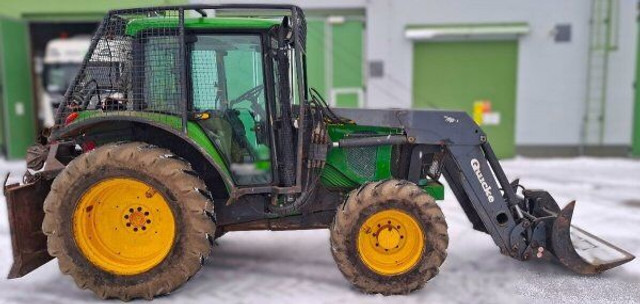 John Deere 6220 SE +Quicke +Igland twin - Šumarska oprema: slika 5 John Deere 6220 SE +Quicke +Igland twin - Šumarska oprema: slika 5