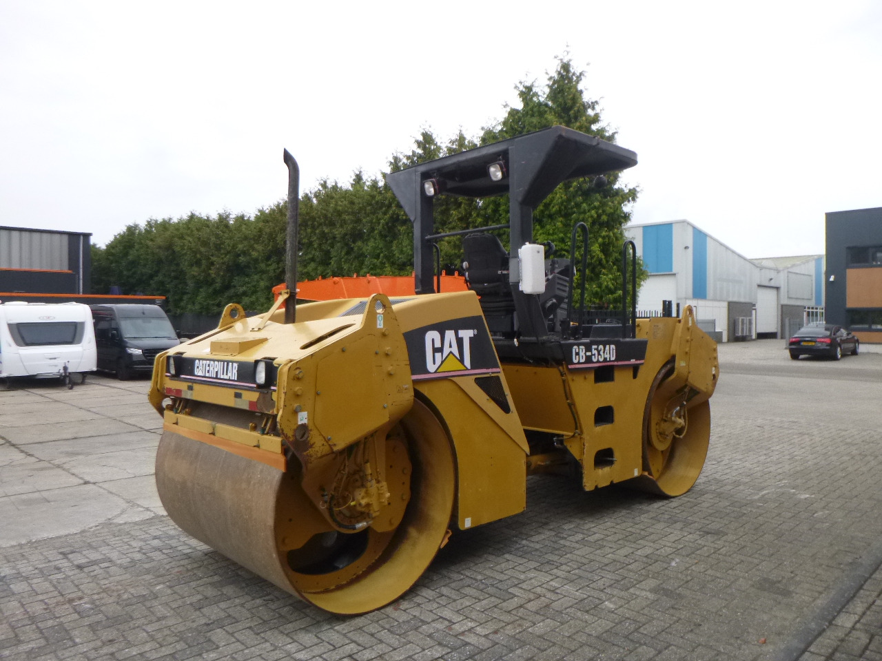 CATERPILLAR CB-534D - Valjak za puteve: slika 5 CATERPILLAR CB-534D - Valjak za puteve: slika 5