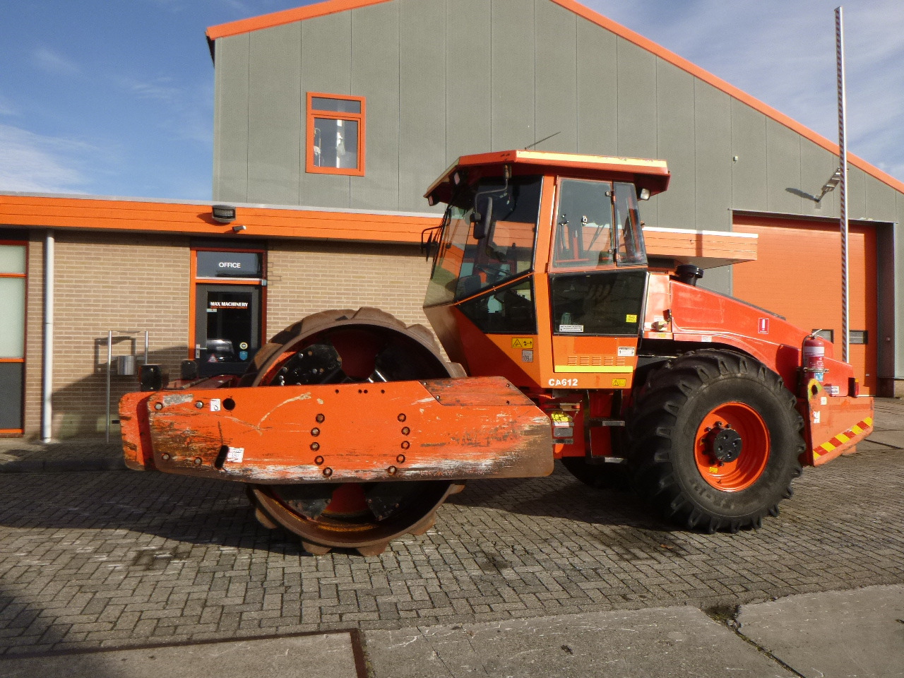 DYNAPAC CA612PD - Kompaktor: slika 4 DYNAPAC CA612PD - Kompaktor: slika 4