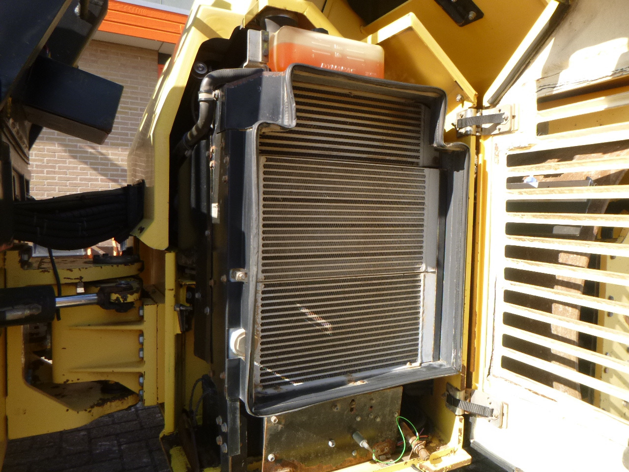 Valjak za puteve DYNAPAC CC432V: slika 17 Valjak za puteve DYNAPAC CC432V: slika 17