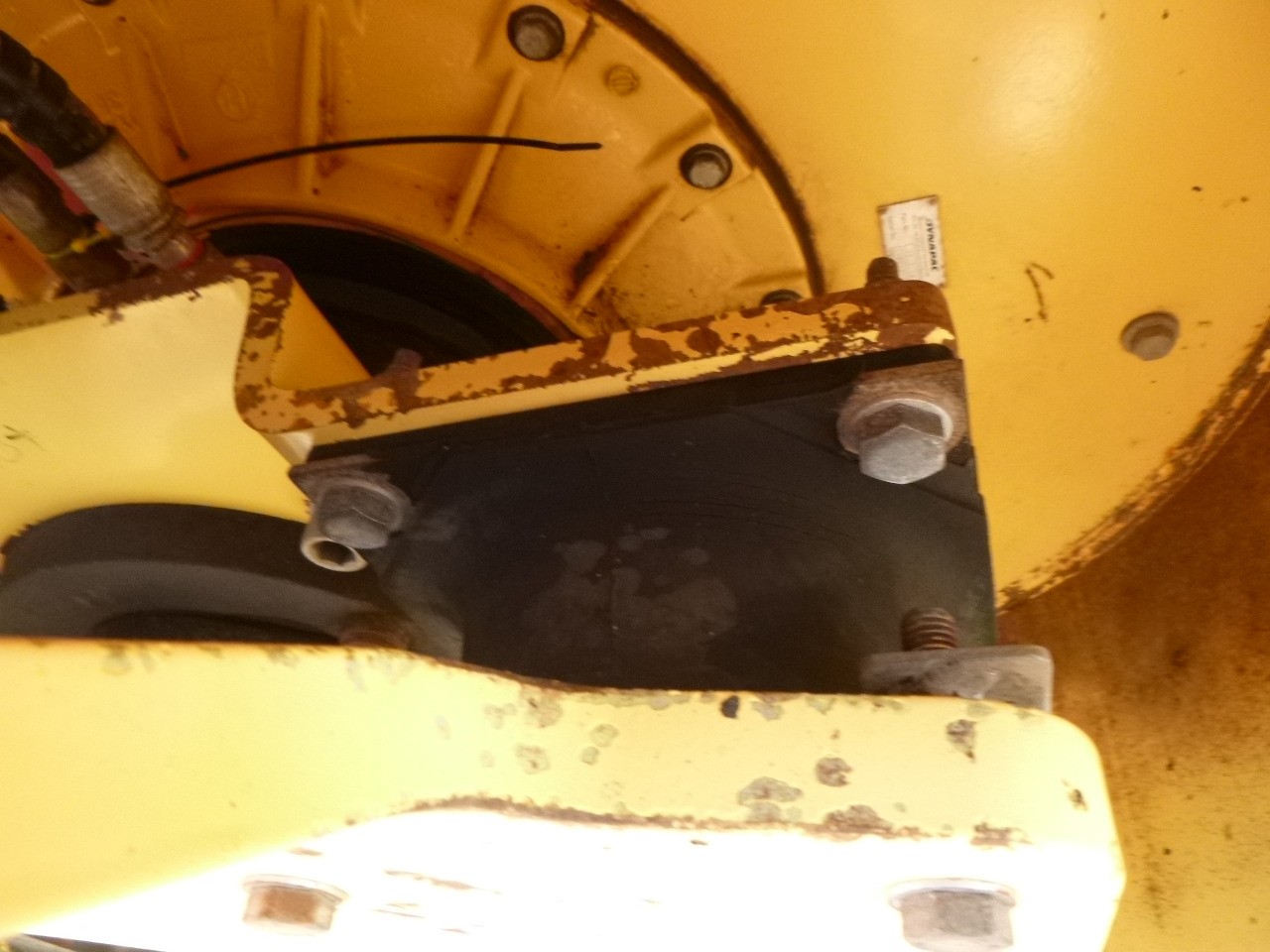 Valjak za puteve DYNAPAC CC432V: slika 25 Valjak za puteve DYNAPAC CC432V: slika 25