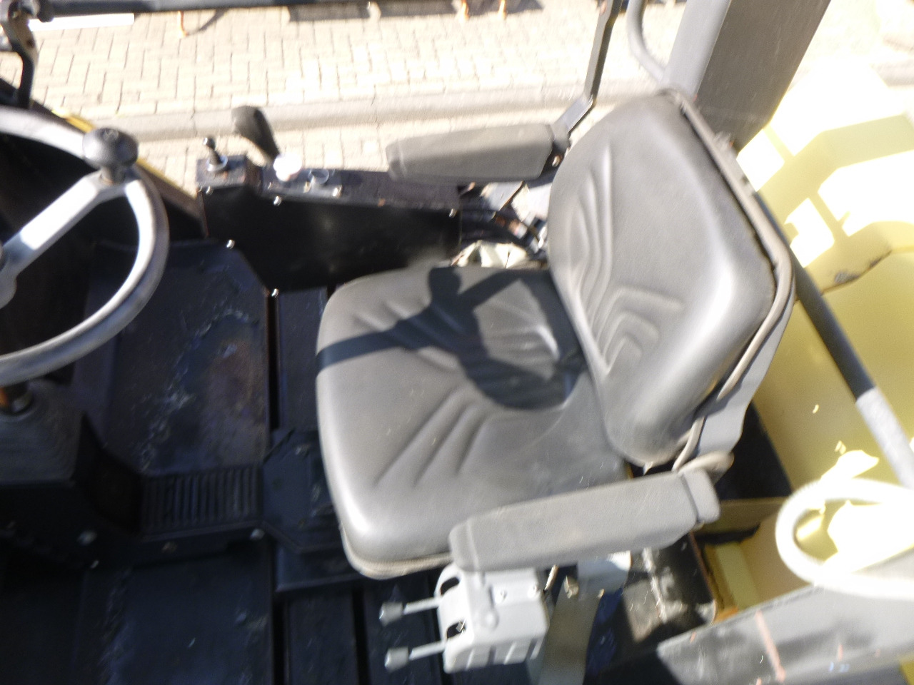 Valjak za puteve DYNAPAC CC432V: slika 29 Valjak za puteve DYNAPAC CC432V: slika 29