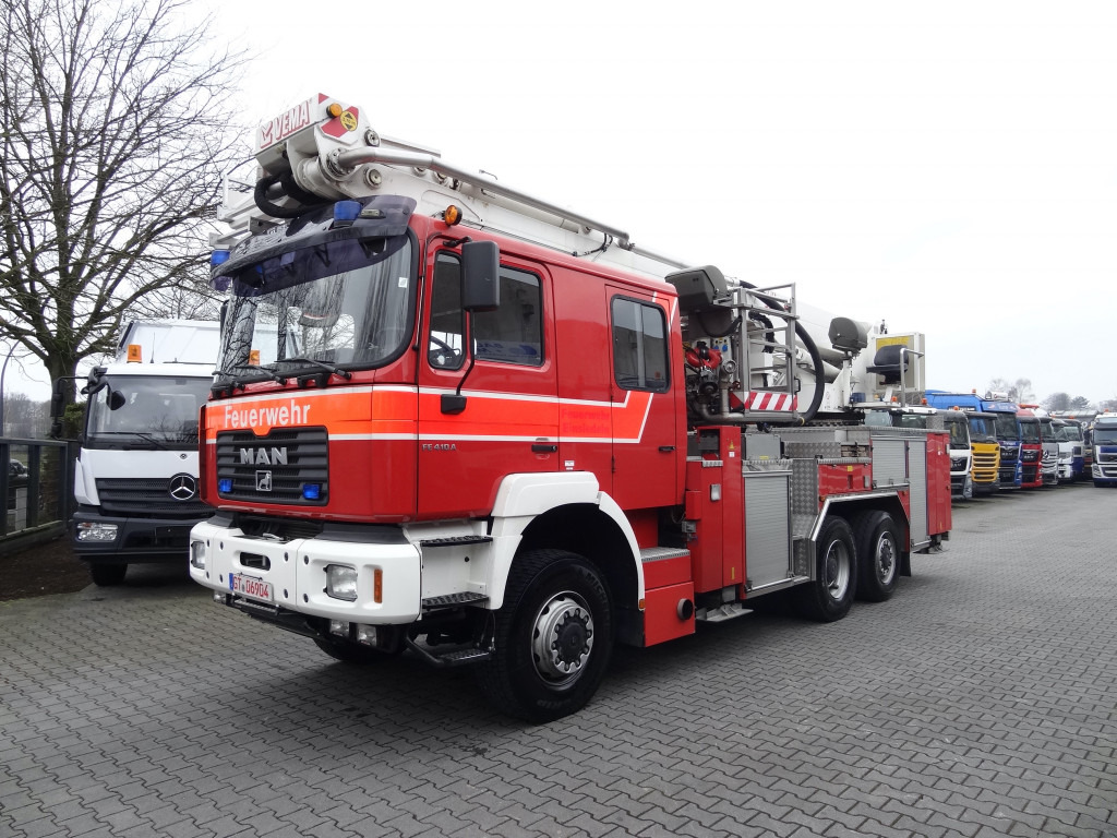 MAN FE 410 6X6 Feuerwehr Vema Lift 32 Meter - Vazdušna platforma montirana na kamion: slika 1 MAN FE 410 6X6 Feuerwehr Vema Lift 32 Meter - Vazdušna platforma montirana na kamion: slika 1