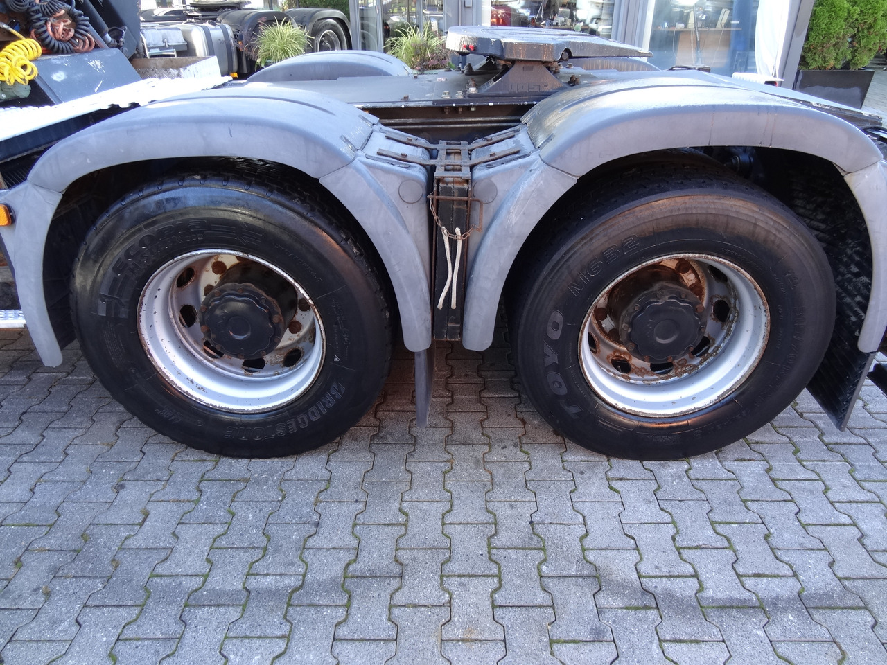 MAN TGX 33.480 6X4 Kran MKG 381 bis 20 Meter - Kamion sa dizalicom, Tegljač: slika 3 MAN TGX 33.480 6X4 Kran MKG 381 bis 20 Meter - Kamion sa dizalicom, Tegljač: slika 3