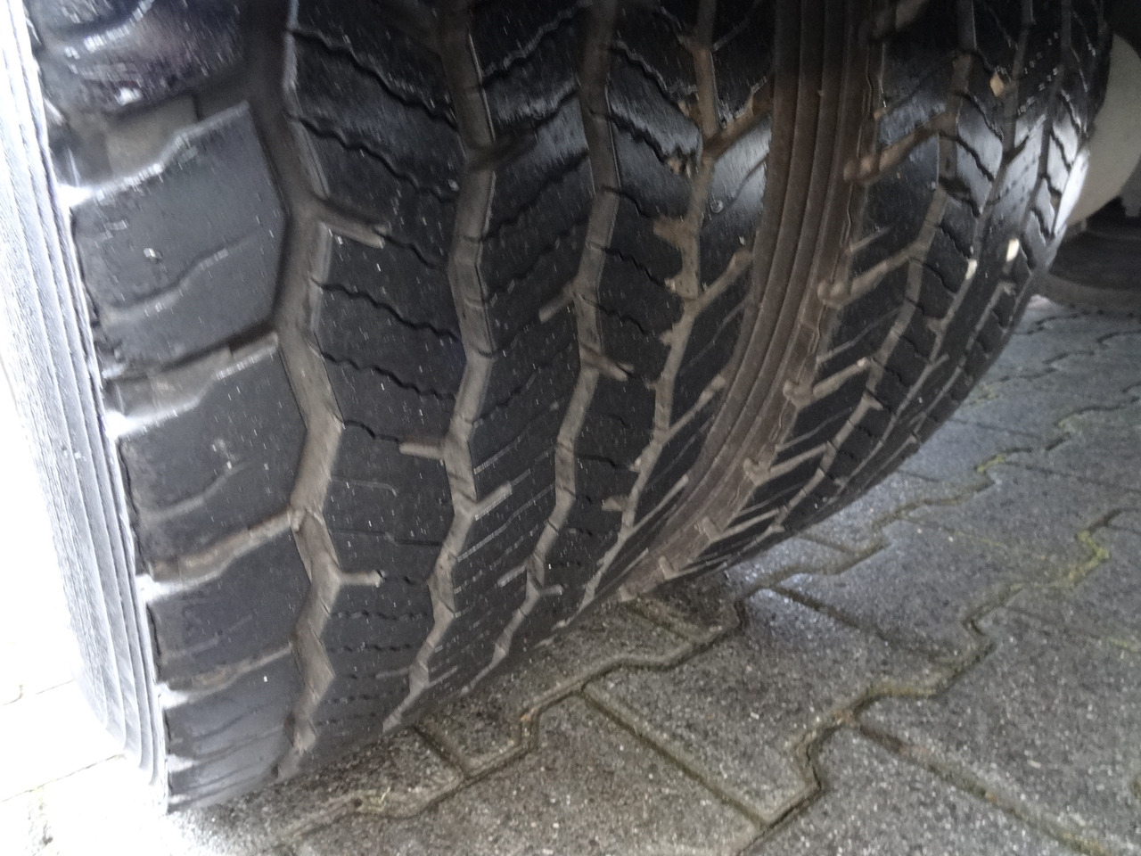 Mercedes-Benz Atego 818 Kran Palfinger 6501 - Kamion sa tovarnim sandukom, Kamion sa dizalicom: slika 2 Mercedes-Benz Atego 818 Kran Palfinger 6501 - Kamion sa tovarnim sandukom, Kamion sa dizalicom: slika 2