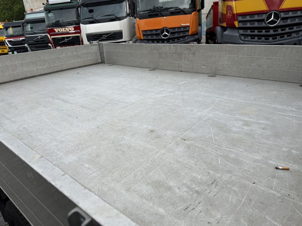 Mercedes-Benz Sprinter 516 Kipper mit Kran HMF 270 - Dostavno vozilo kiper: slika 5 Mercedes-Benz Sprinter 516 Kipper mit Kran HMF 270 - Dostavno vozilo kiper: slika 5