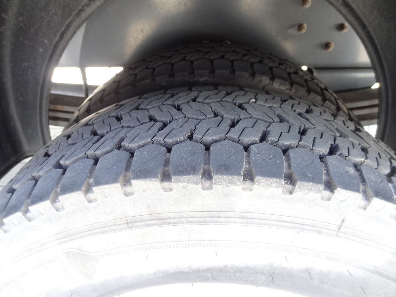 Renault D10.210 7m Koffer - Kamion sa zatvorenim sandukom: slika 2 Renault D10.210 7m Koffer - Kamion sa zatvorenim sandukom: slika 2