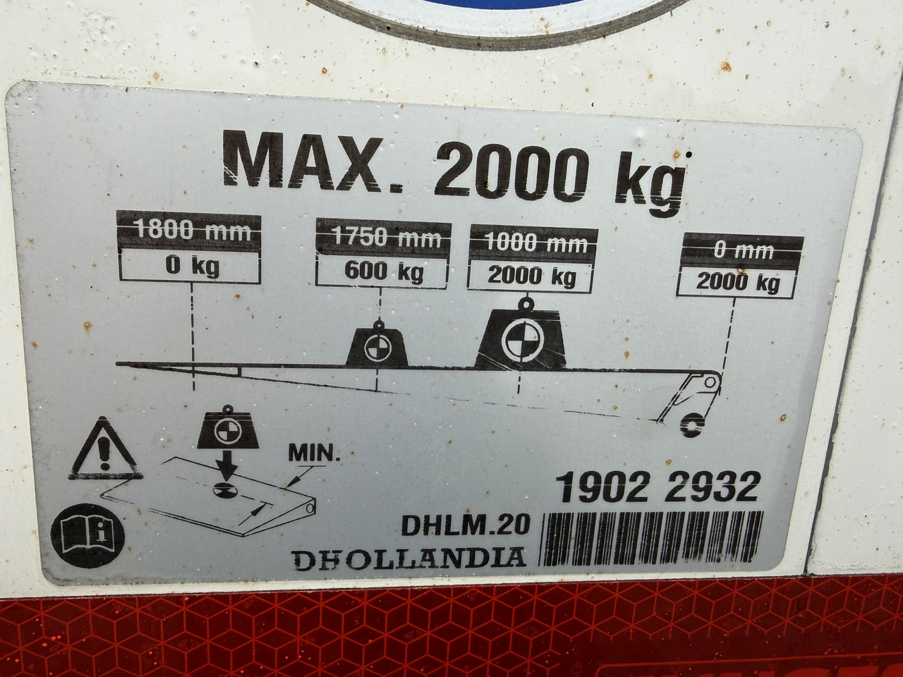 Scania P280 4X2 - Kamion sa zatvorenim sandukom: slika 4 Scania P280 4X2 - Kamion sa zatvorenim sandukom: slika 4