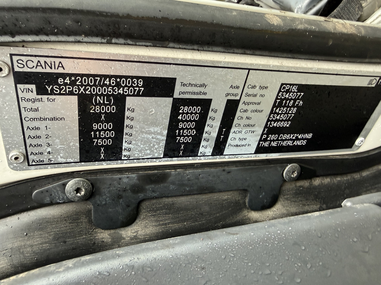 Scania P280 6X2*4 - Kamion sa golom šasijom i zatvorenom kabinom: slika 3 Scania P280 6X2*4 - Kamion sa golom šasijom i zatvorenom kabinom: slika 3