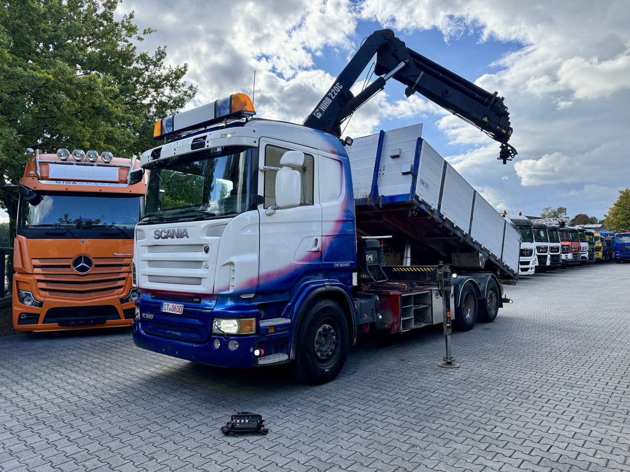 Istovarivač, Kamion sa dizalicom Scania R380 6X2*4 Kipper mit Kran HIAB 220: slika 8