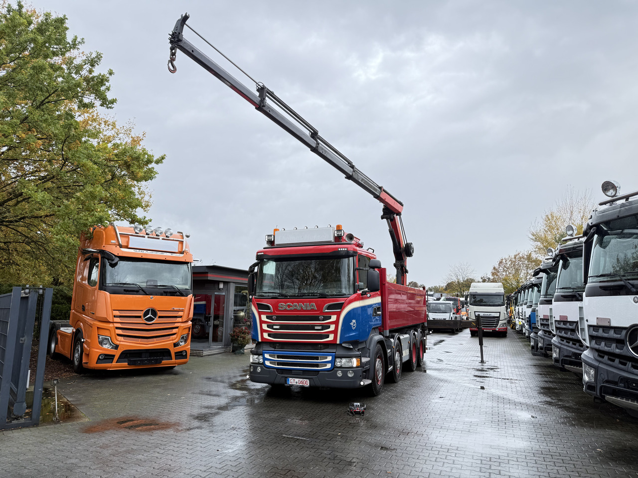 Scania R580 V8 8X4 Kipper Kran Palfinger 22002 - Istovarivač, Kamion sa dizalicom: slika 2 Scania R580 V8 8X4 Kipper Kran Palfinger 22002 - Istovarivač, Kamion sa dizalicom: slika 2