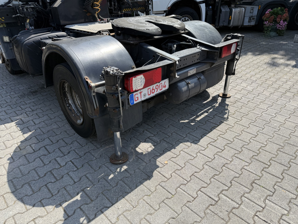 Daf LF 220.13 Kran Hiab 111 E-3 HiDuo - Tegljač: slika 2 Daf LF 220.13 Kran Hiab 111 E-3 HiDuo - Tegljač: slika 2