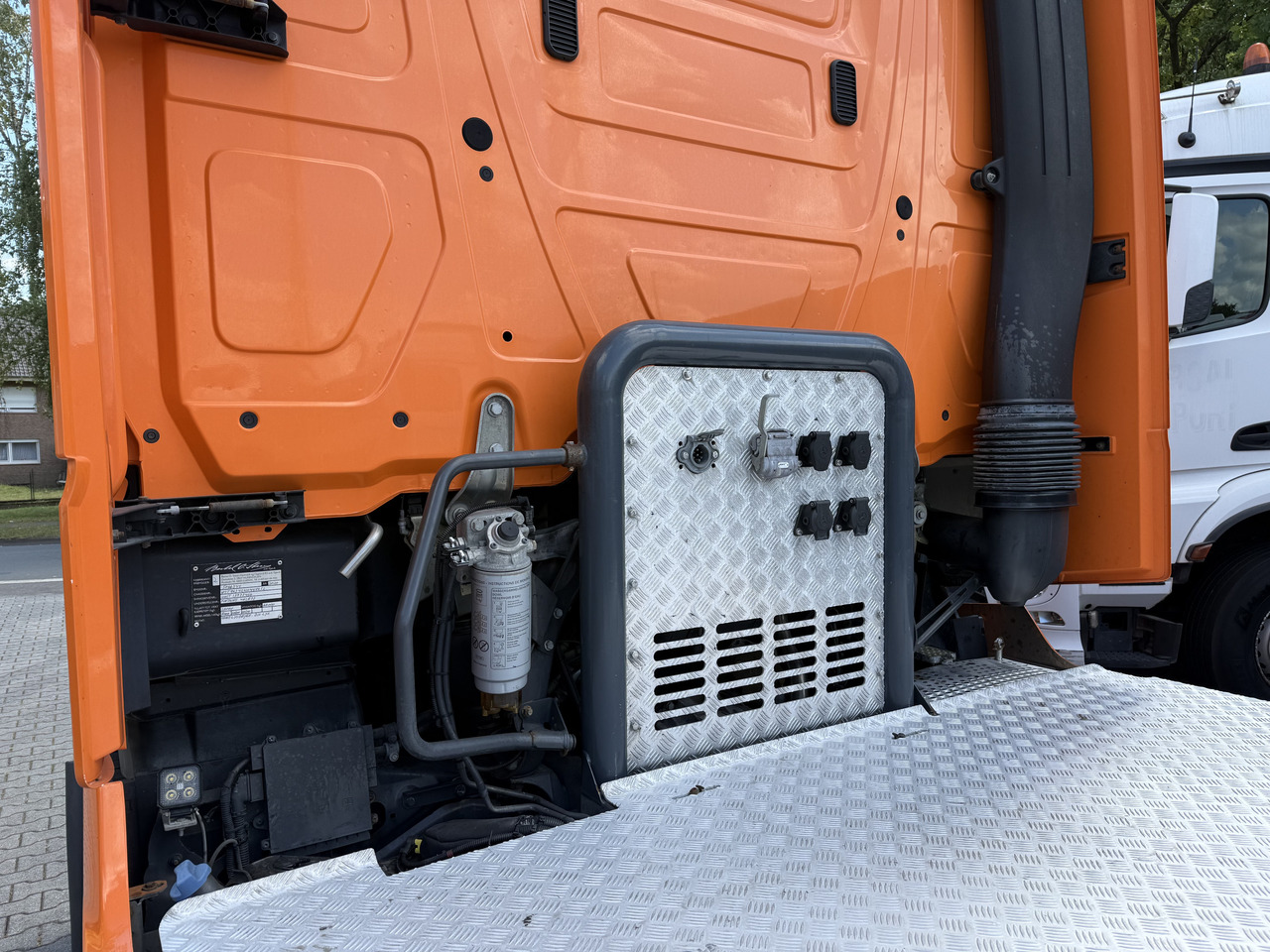 Mercedes-Benz Actros MP5 2663 6X4 Super Ausstattung - Tegljač: slika 3 Mercedes-Benz Actros MP5 2663 6X4 Super Ausstattung - Tegljač: slika 3